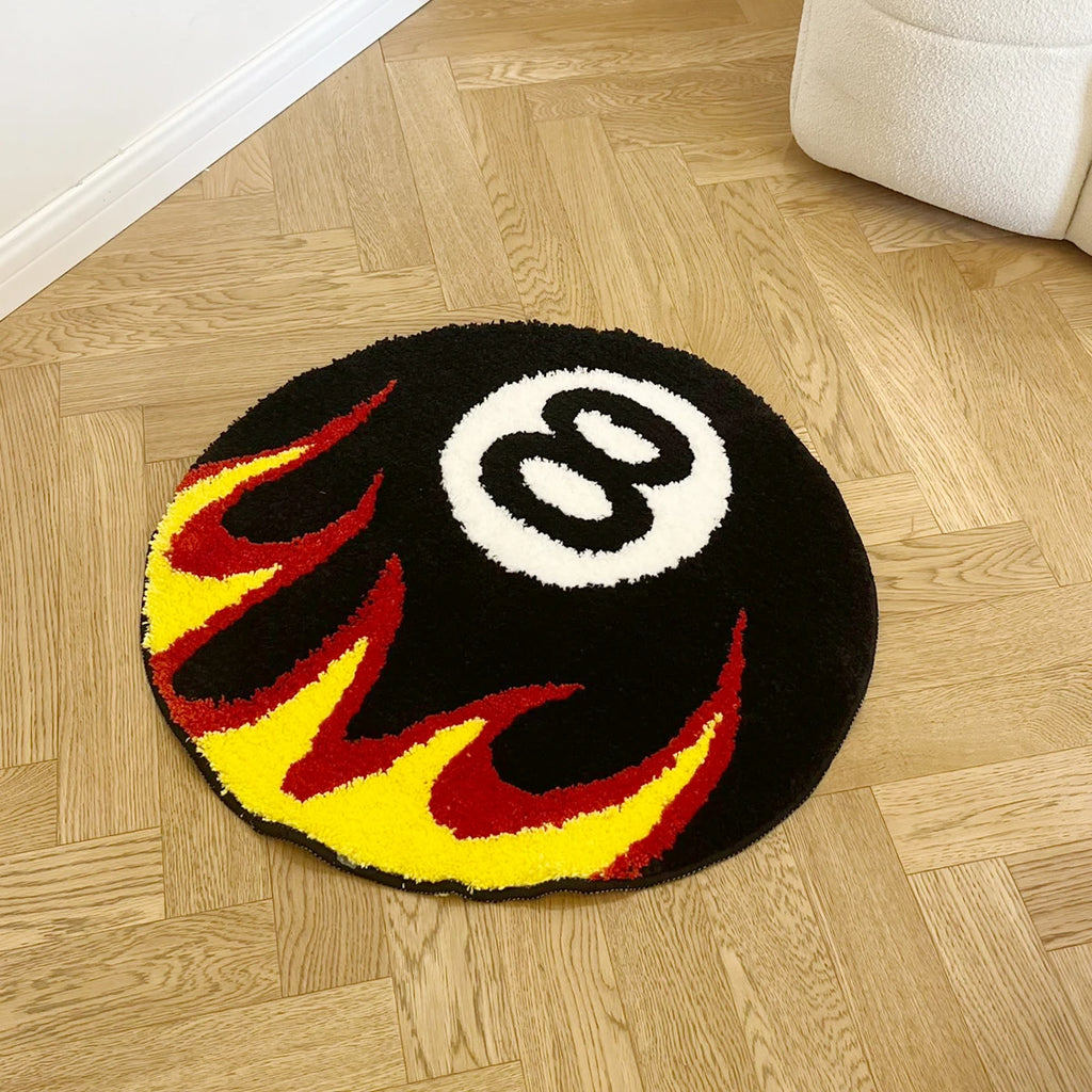 Tapis Design "Boule 8 en Feu" | "Flaming 8-Ball" Tufted Rug
